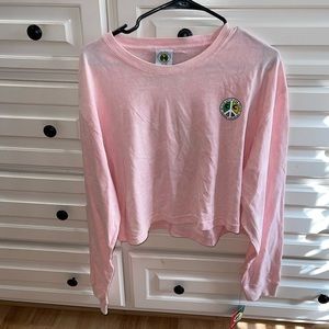 Cross colors crop T-shirt